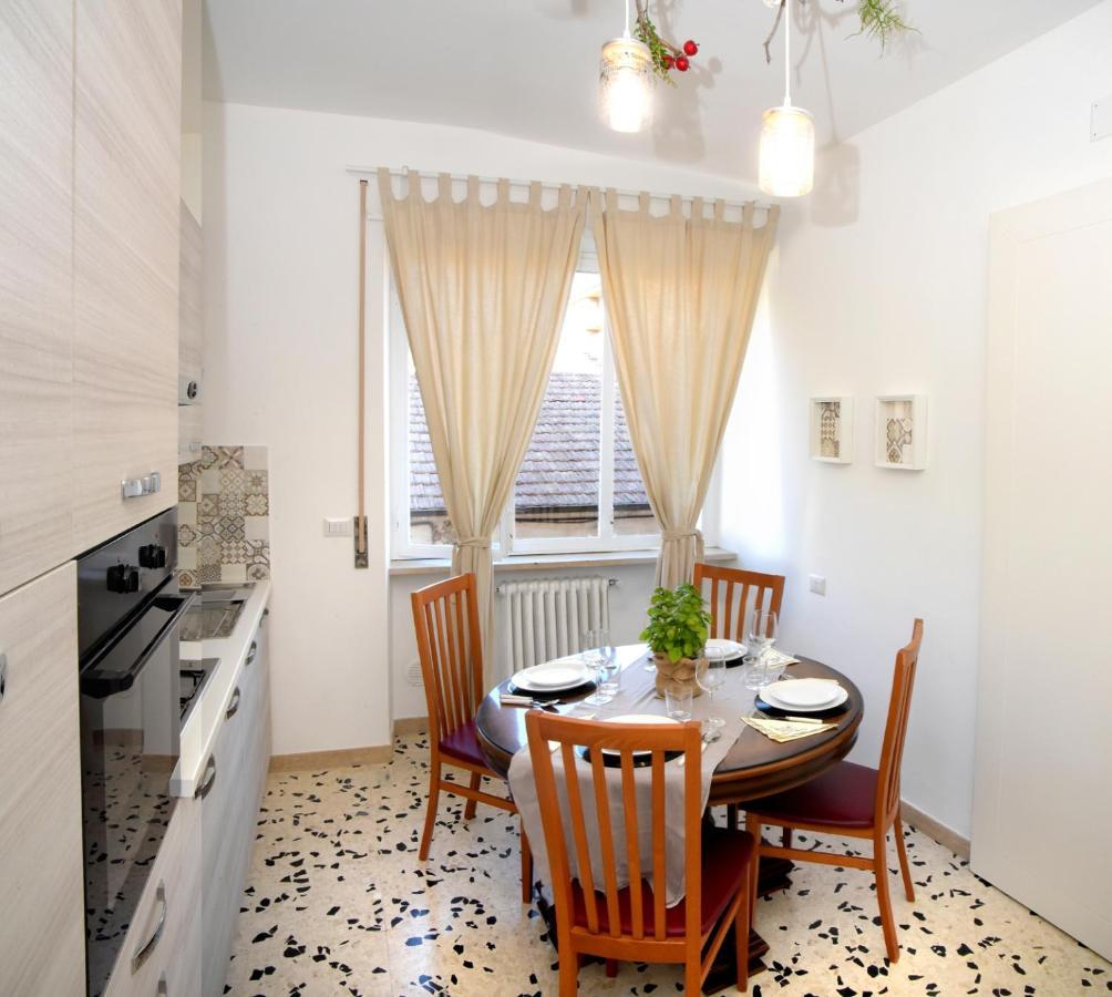 Liricordi Apartment Isola di Liri Exterior photo